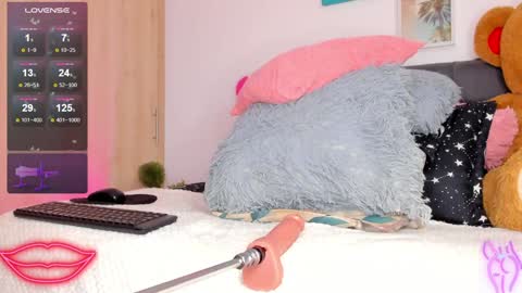  TAYSSA  ONLINE FROM 0630 PM - 1130 PM COLOMBIAN HOUR online show from 02.05.25