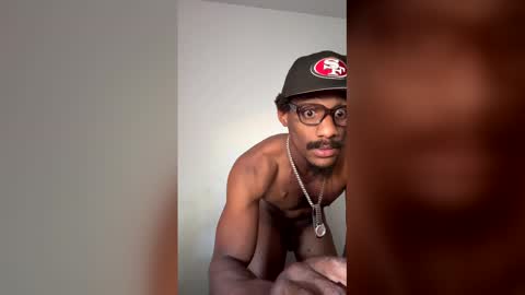 Snapshot of tboyd116 chatting on 04.05.26 tboyd116 online show from 04.05.26