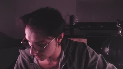 Snapshot of te0__0 chatting on 03.11.25 Teo independent model online show from 03.11.25