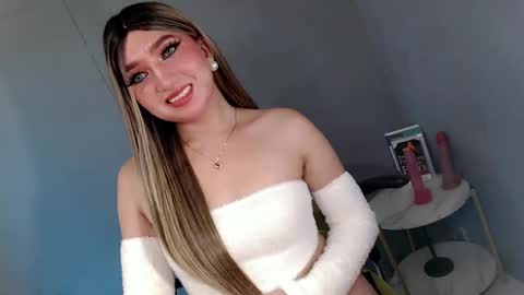 ellaine online show from 03.10.25