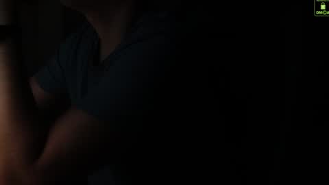 Adam online show from 01.05.25