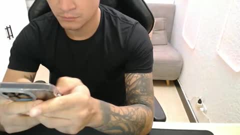 Snapshot of team_dinamite69 chatting on 02.10.26 DYNAMITE DUO69 online show from 02.10.26