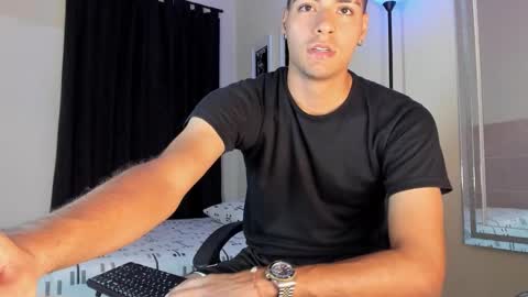 Snapshot of teamporn_18 chatting on 10.29.25 Danger online show from 10.29.25