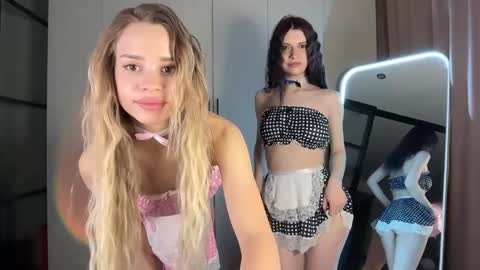 Snapshot of teasekiss chatting on 03.27.26 Sally and Sandy online show from 03.27.26