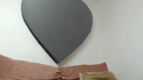 Snapshot of teasexpert4444 chatting on 09.16.25 ALICIA--- online show from 09.16.25