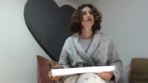 ALICIA--- online show from 04.16.26