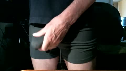 Snapshot of techloot chatting on 01.25.25 techloot online show from 01.25.25