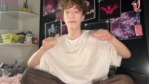 Alice     online show from 04.11.26