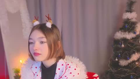 all me precious   online show from 12.22.25