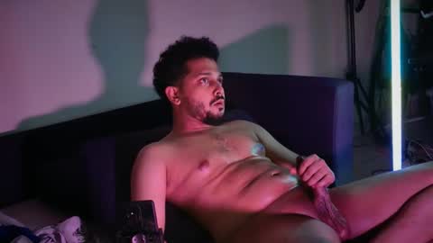 teddy_bananaaa online show from 10.28.25