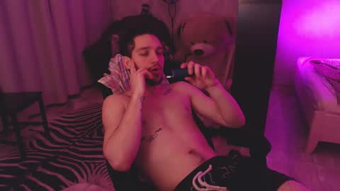 Snapshot of teddy_mode chatting on 03.03.25 Teddy online show from 03.03.25