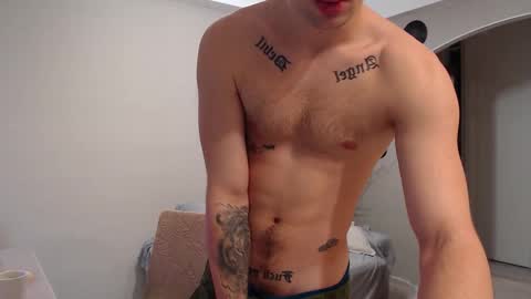 Snapshot of teddy_mode chatting on 10.28.25 Teddy online show from 10.28.25