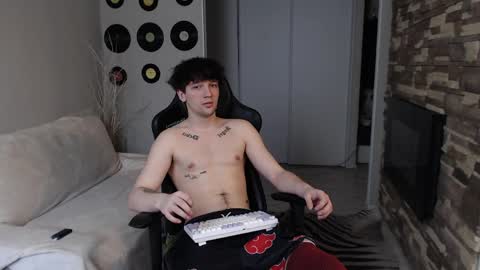 Teddy online show from 04.06.26