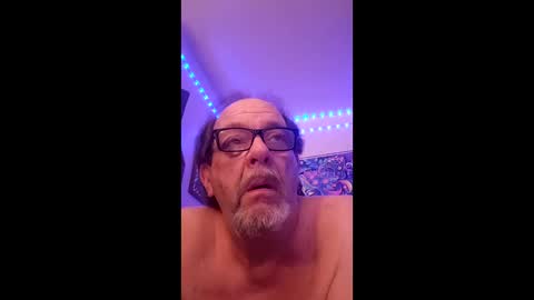 Snapshot of tedestep2 chatting on 03.10.26 tedestep2 online show from 03.10.26