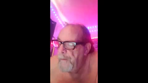 Snapshot of tedestep2 chatting on 03.19.26 tedestep2 online show from 03.19.26