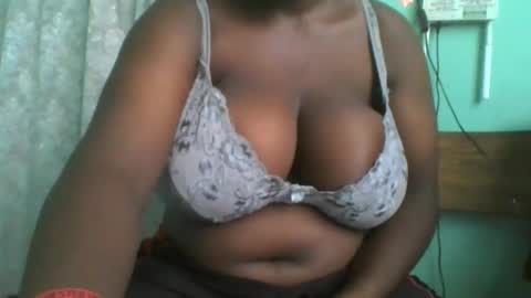 teezzy33 online show from 02.17.26