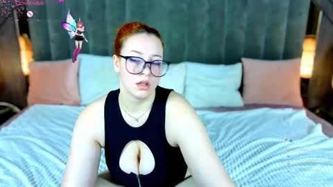 Snapshot of teilahex chatting on 11.25.25 teilahex online show from 11.25.25