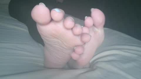 Viv West online show from 03.06.25