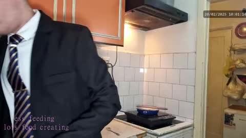 Virg Lszl online show from 02.20.25