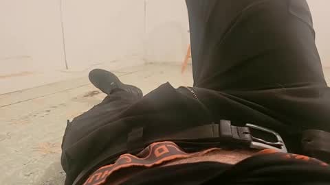 Snapshot of tellmewhattodook chatting on 10.12.25 tellmewhattodook online show from 10.12.25