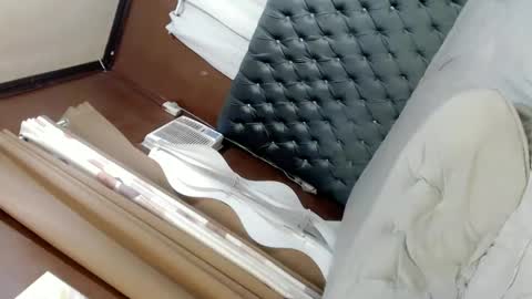 EVA GLASSCOTT online show from 12.06.24