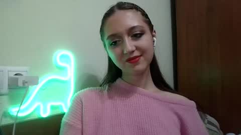 Snapshot of temptingvision chatting on 03.09.25 temptingvision online show from 03.09.25