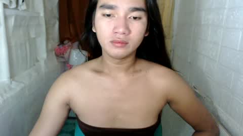Snapshot of temtaionoflust chatting on 06.24.26 TransGoddessZhandria online show from 06.24.26