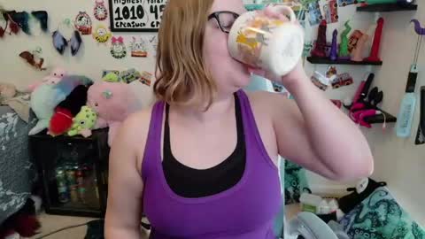 Pixie and Tentacle Overlord online show from 04.15.26