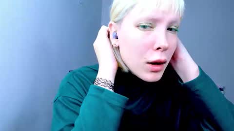 Kira online show from 11.14.25