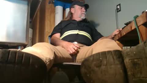 Tennredneck online show from 04.14.26