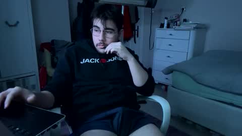 Teo online show from 03.07.26