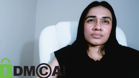 Snapshot of ter23m chatting on 01.10.25 Lisa online show from 01.10.25