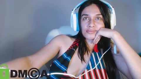 Snapshot of ter23m chatting on 10.25.25 Lisa online show from 10.25.25