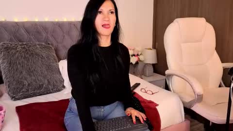 Emily online show from 02.09.26