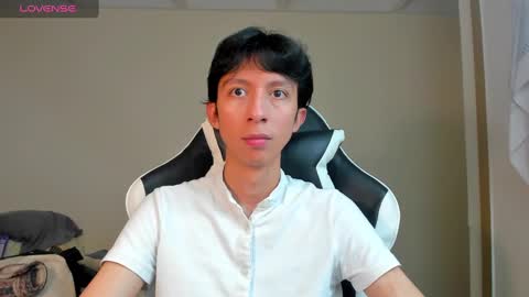 Juanfe  online show from 12.04.24