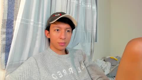 Juanfe  online show from 02.22.25