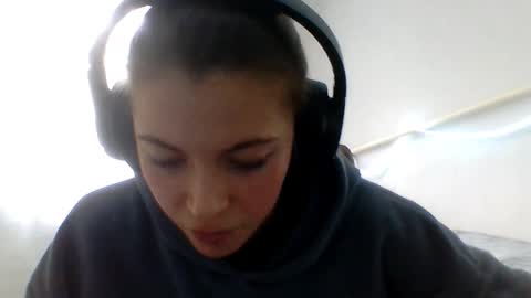 Anny Simpson online show from 09.12.25