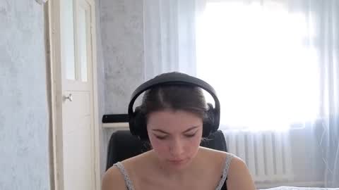 Anny Simpson online show from 09.26.25