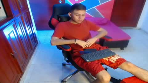 terryy_hot online show from 04.20.26