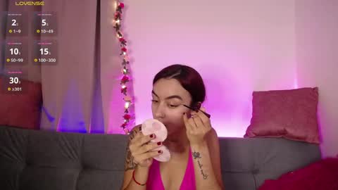 Tessa foxie      online show from 06.02.26