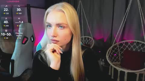 TessaHamilton online show from 11.25.25