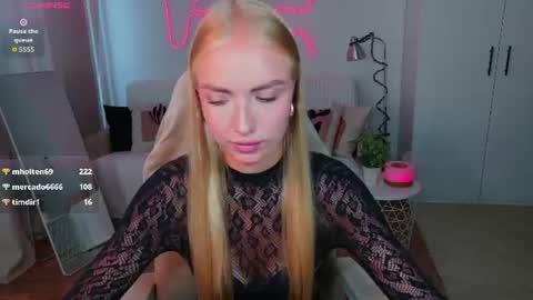 TessaHamilton online show from 08.03.26