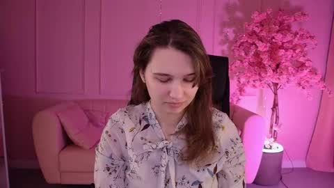 Tessa online show from 04.21.26