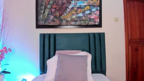 Snapshot of tessamonroee chatting on 02.26.26 Tessamonroee online show from 02.26.26