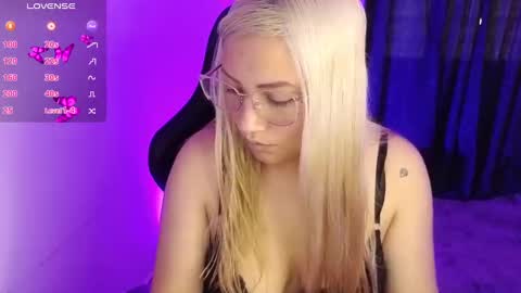 Snapshot of tessawhisnton chatting on 12.06.24 Tessy online show from 12.06.24