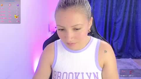 Snapshot of tessawhisnton chatting on 01.09.25 Tessy online show from 01.09.25