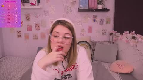 TESSA online show from 01.03.25