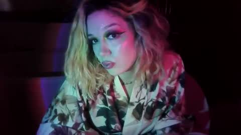 TEXASGIRLLLL online show from 05.06.26