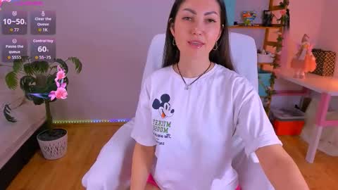 Teylor Fly online show from 03.19.26