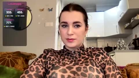 Teylor online show from 12.20.24